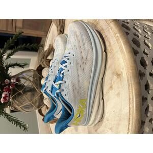 Hoka Clifton 9 Light Blue
